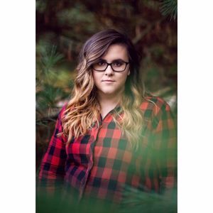 Meet your Posher, Abbey